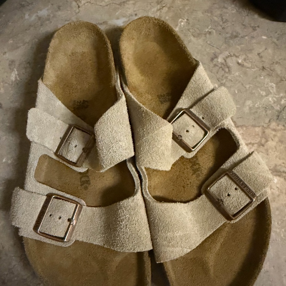 Birkenstock Tan Sandals